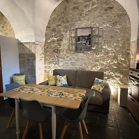 Apartment Old Stone House